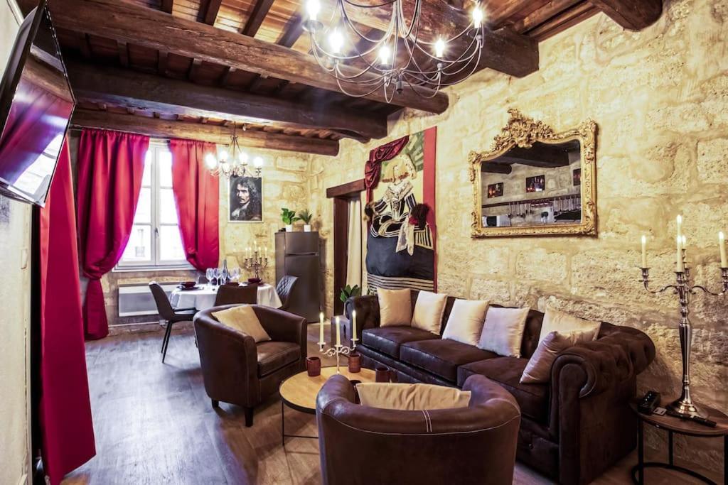 Le Moliere - Enigme Et Sauna Apartment Pezenas Luaran gambar